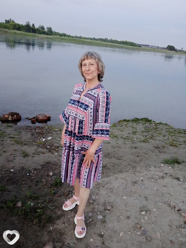 Лариса, 57, Усолье-Сибирское — анкета №1922726