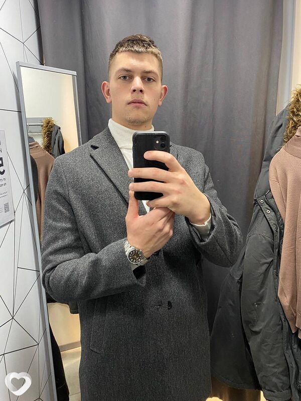 Денис, 24, Омске — анкета №1922586