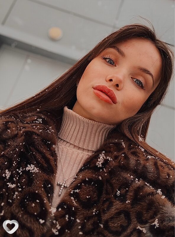 Юля, Ола