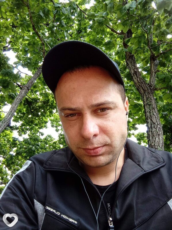 Антон, 43, Аксу — анкета №1926407