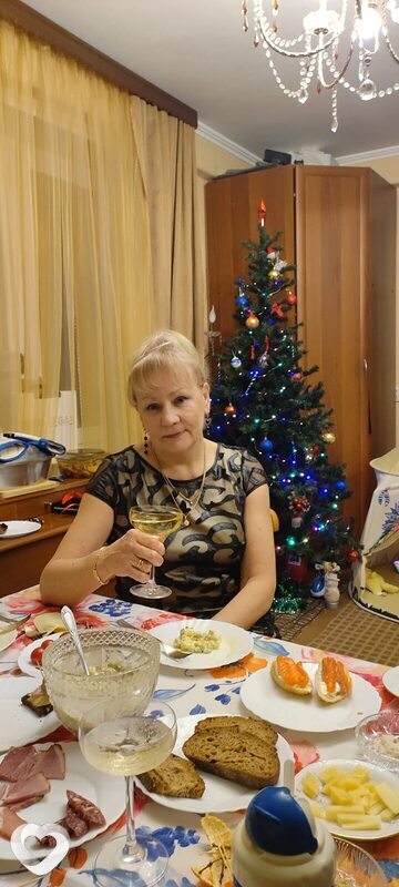 Лариса, 67, Санкт-Петербурге — анкета №1927539