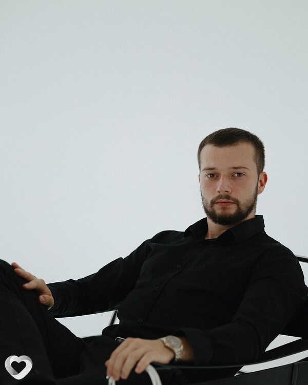 Александр, 22, Воронеже — анкета №1927545
