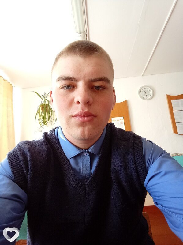 Андрей, 20, Улан-Удэ — анкета №1931790