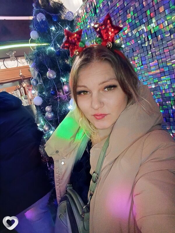 Елена, Гай