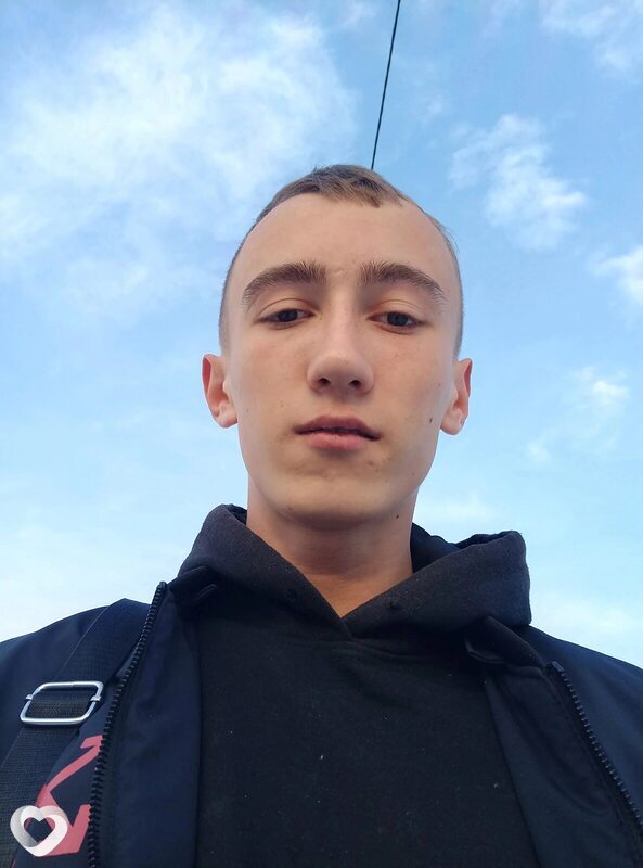 Юрий, 19, Зиме — анкета №1932263