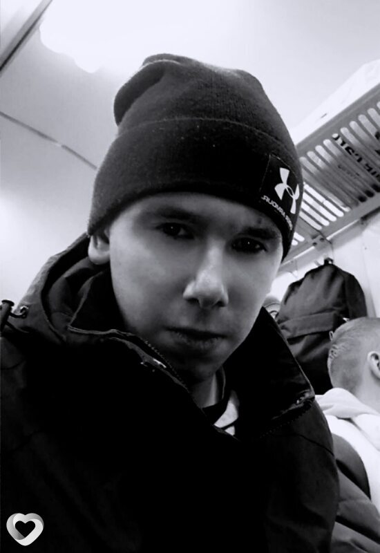 Кирилл, 25, Москве — анкета №1932357