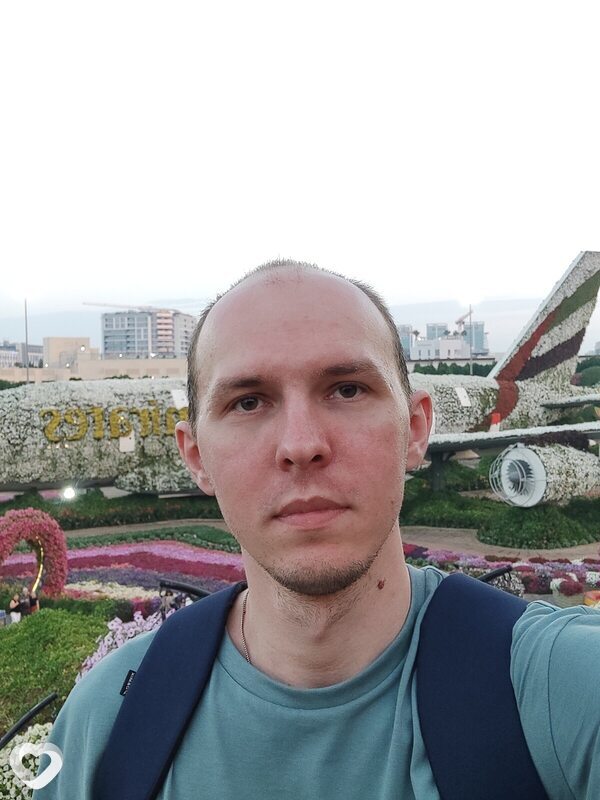 Денис, Серов