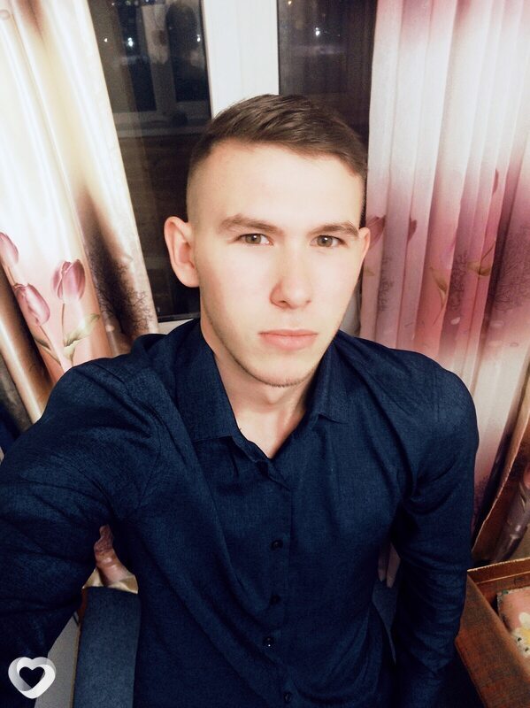 Максим, 27, Омске — анкета №1934919