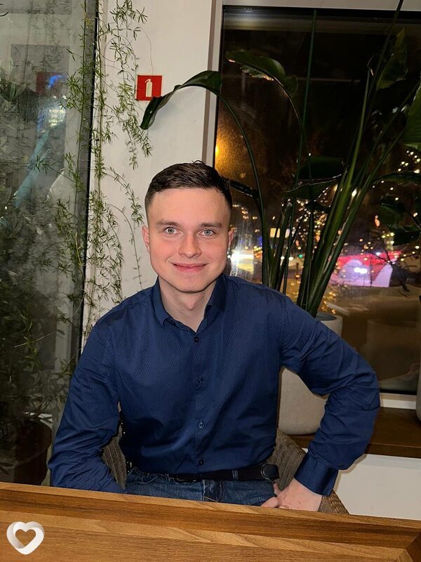 Евгений, 25, Екатеринбурге — анкета №1935938
