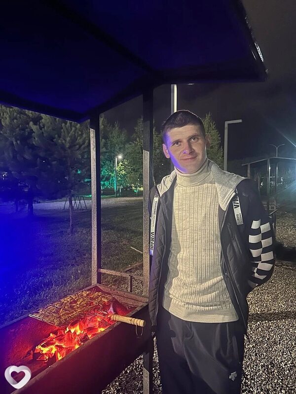 Михаил, 36, Кирове — анкета №1937060