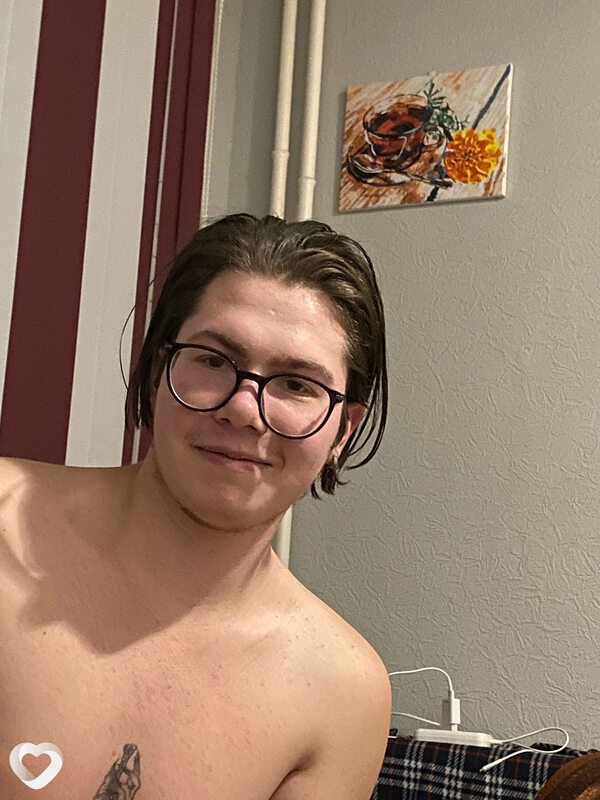 Дмитрий, 22, Барнауле — анкета №1937079
