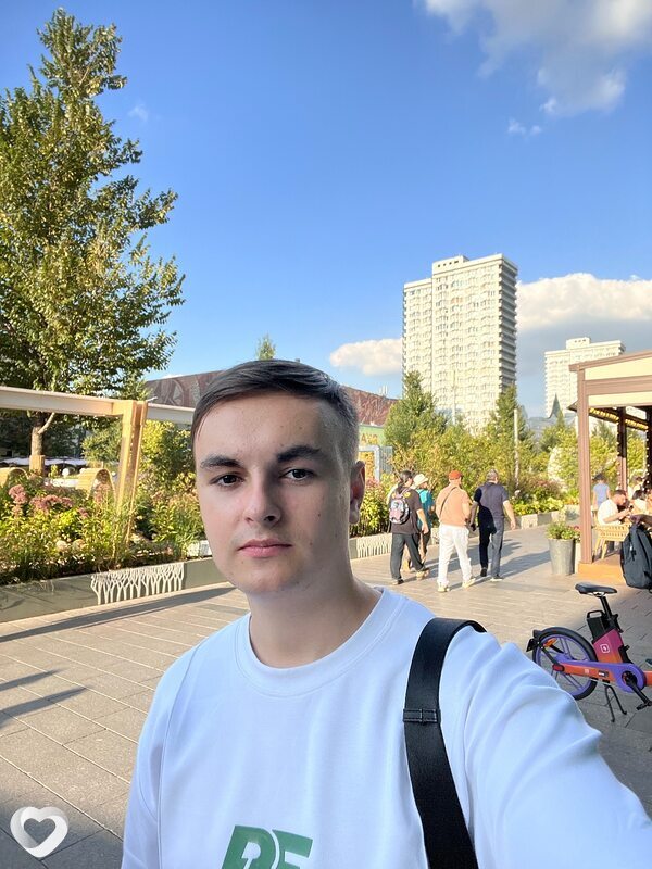 Дмитрий, 20, Москве — анкета №1939748