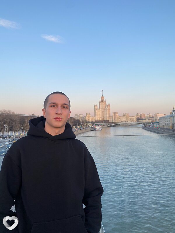 Александр, 25, Прокопьевске — анкета №1942618