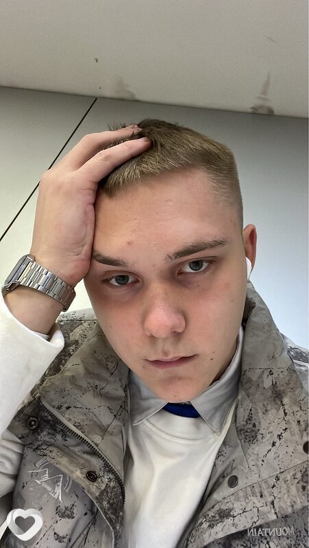 Алексей, 21, Москве — анкета №1942350
