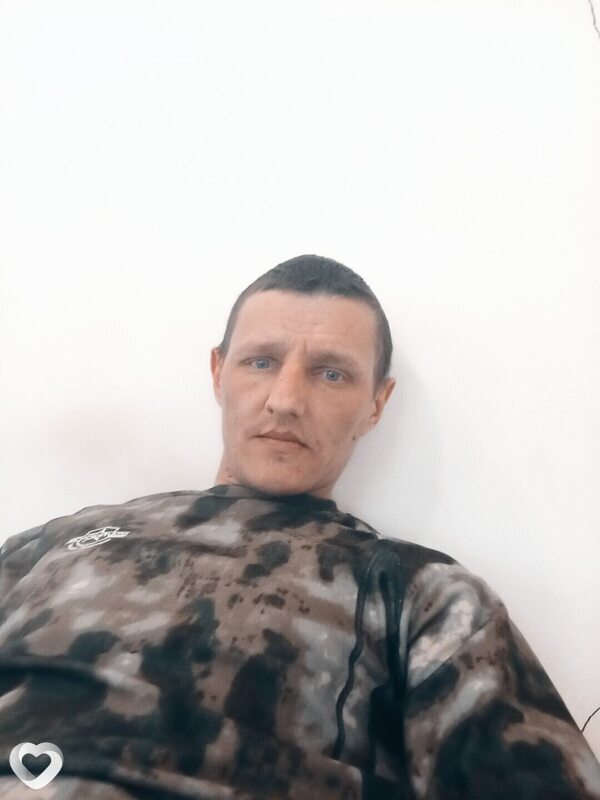 Виктор, 36, Белове — анкета №1943065