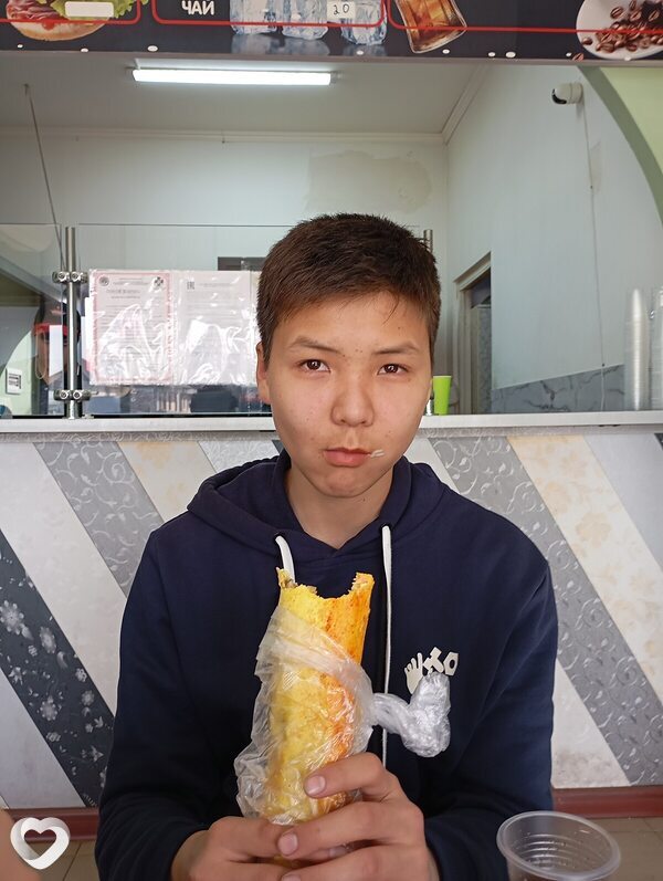 Nur, 20, Бишкек — анкета №1946552