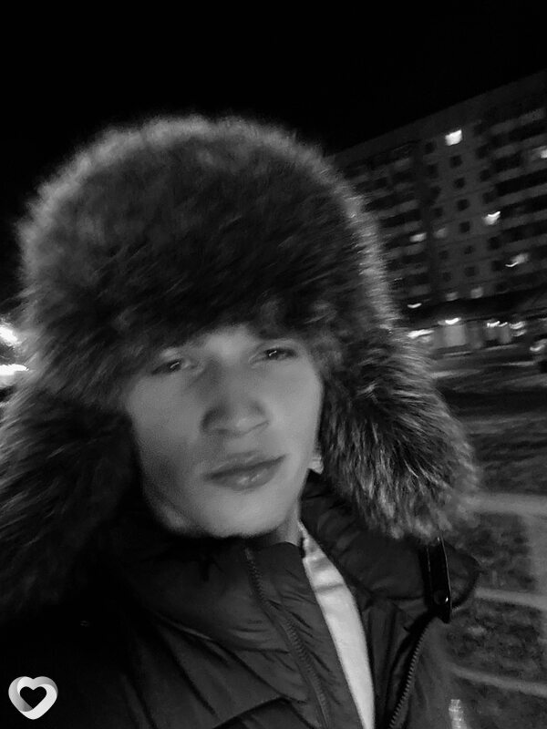 Дима, 21, Москве — анкета №1946660