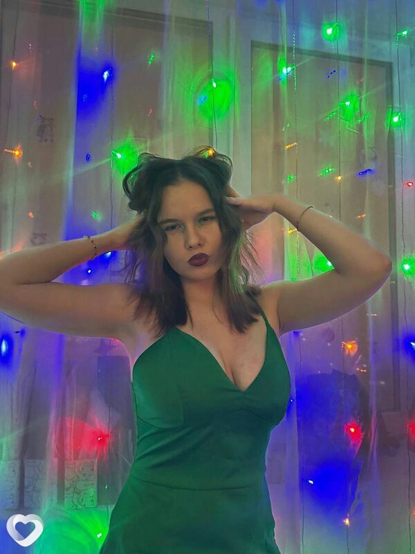 Екатерина, 19, Тольятти — анкета №1947767