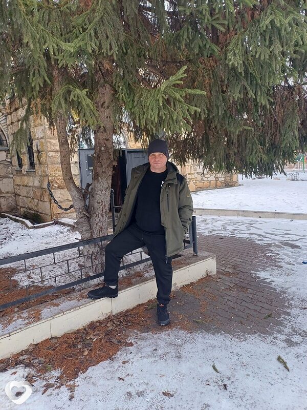 Олег, 47, Барнауле — анкета №1947798