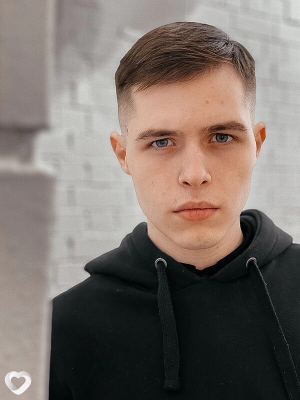 Михаил, 23, Москве — анкета №1947983