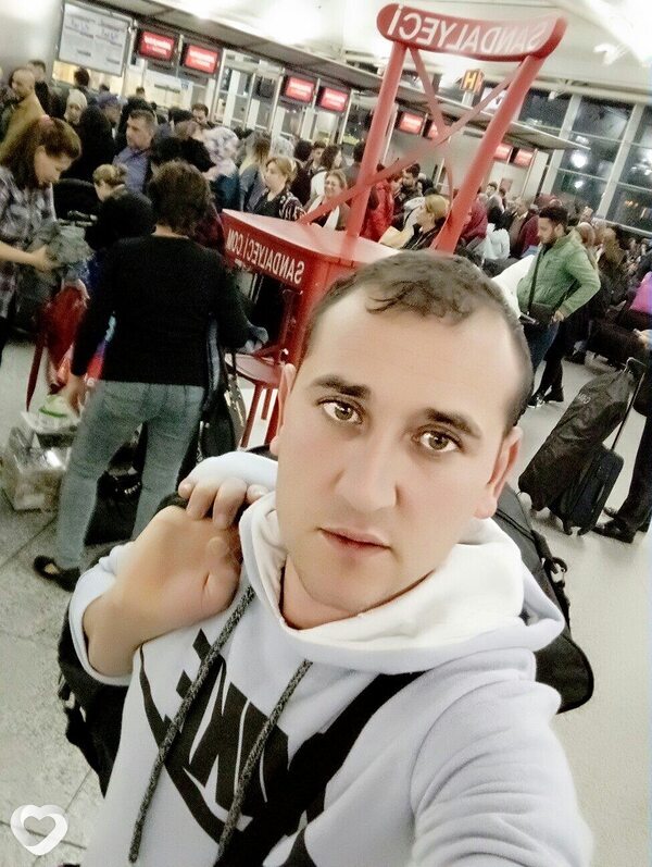 Алишер, Михнево