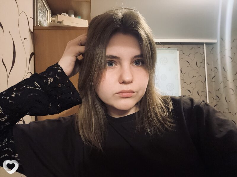 Арина, 23, Кемерове — анкета №1950563