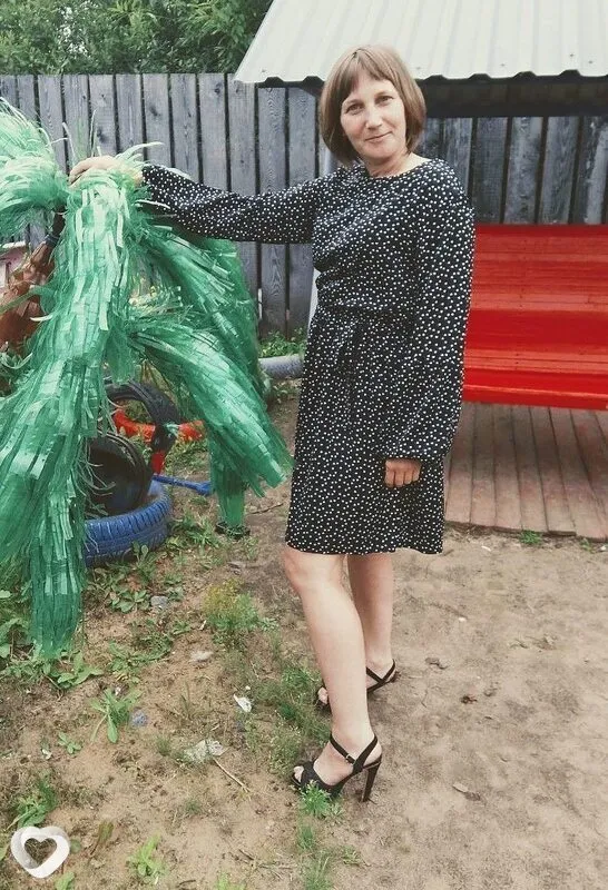 Лена, 40, Новоалтайске — анкета №1954340