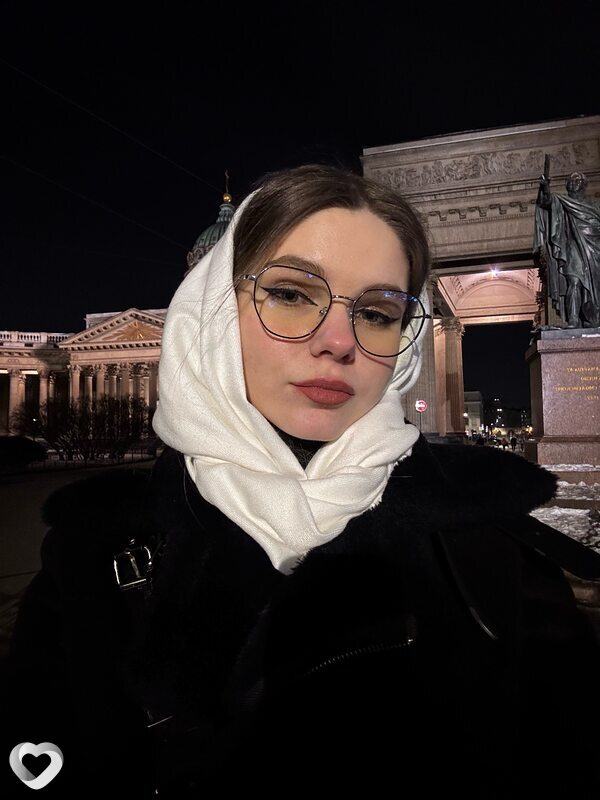 Алёна, 22, Санкт-Петербурге — анкета №1955744