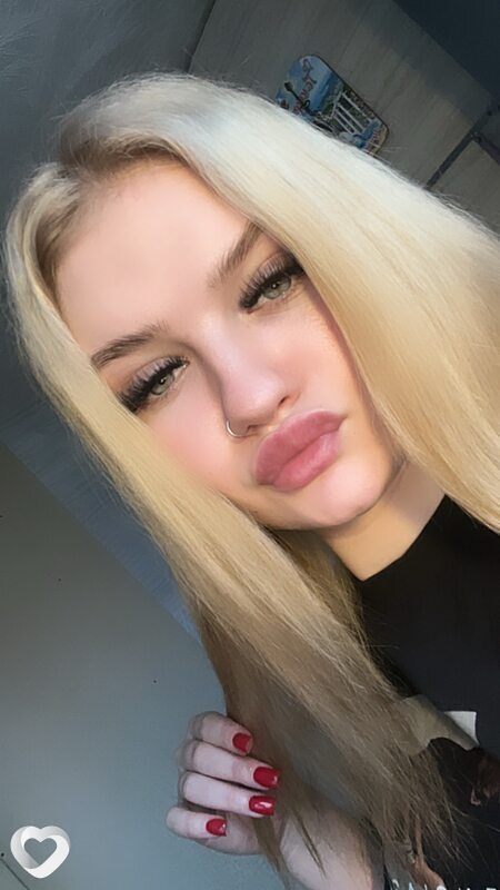 Mila, 20, Иркутске — анкета №1962316