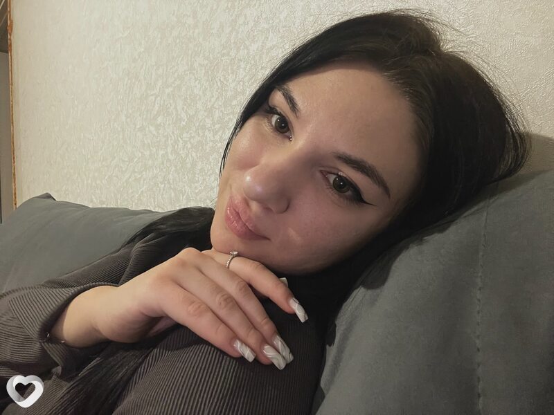 Полина, 25, Екатеринбурге — анкета №1965142