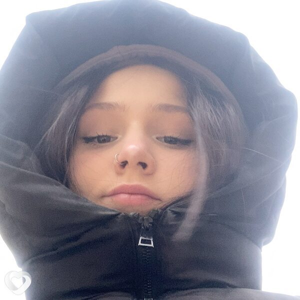 Анна, Покачи