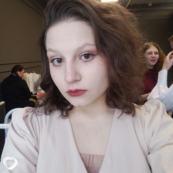 Эльза, 19, Барнауле — анкета №1968392