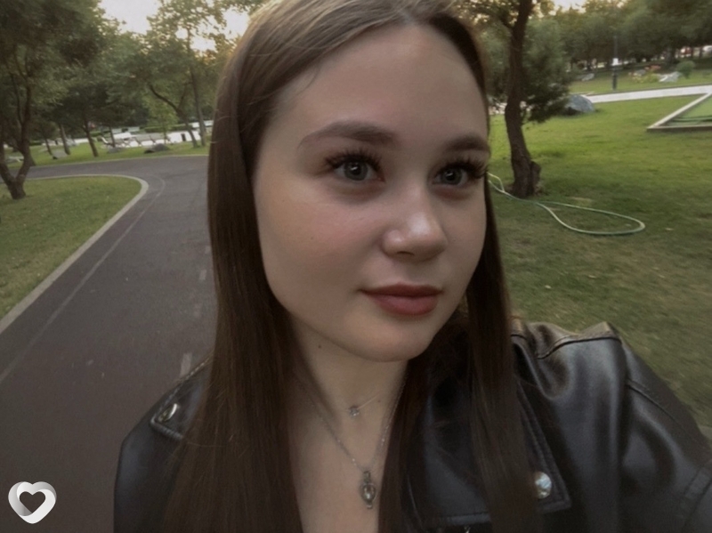 Екатерина, 21, Омске — анкета №1972294