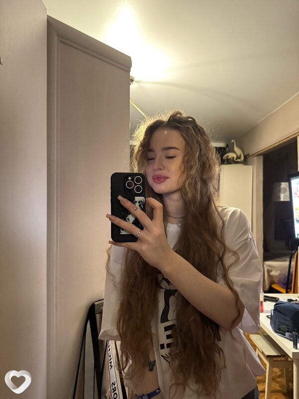 Полина, 22, Минске — анкета №1972778