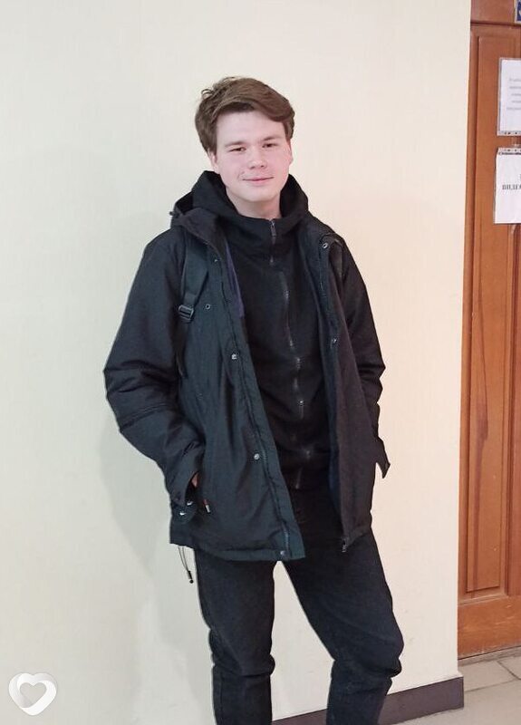 Андрей, 21, Оренбурге — анкета №1973090