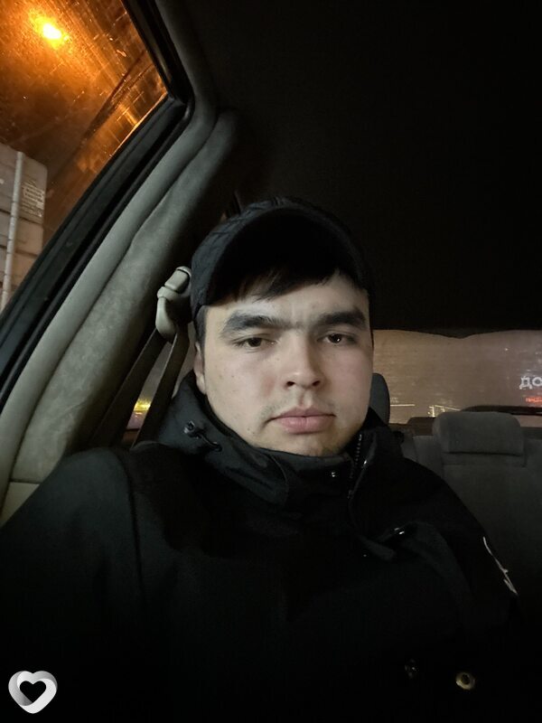 Абдумалик, 24, Новосибирске — анкета №1974167