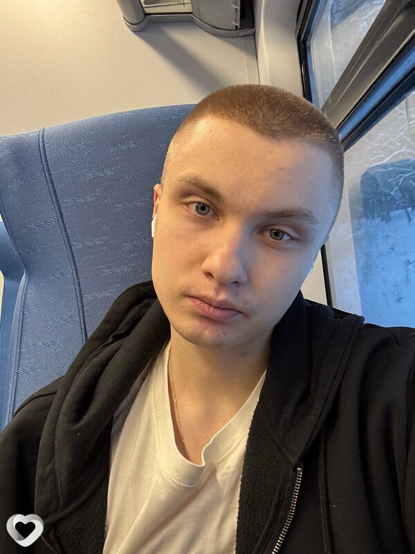 Valentin, 21, Санкт-Петербурге — анкета №1974498