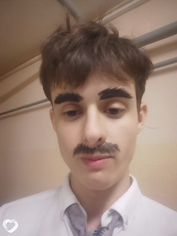 Алекс, 20, Минске — анкета №1975459