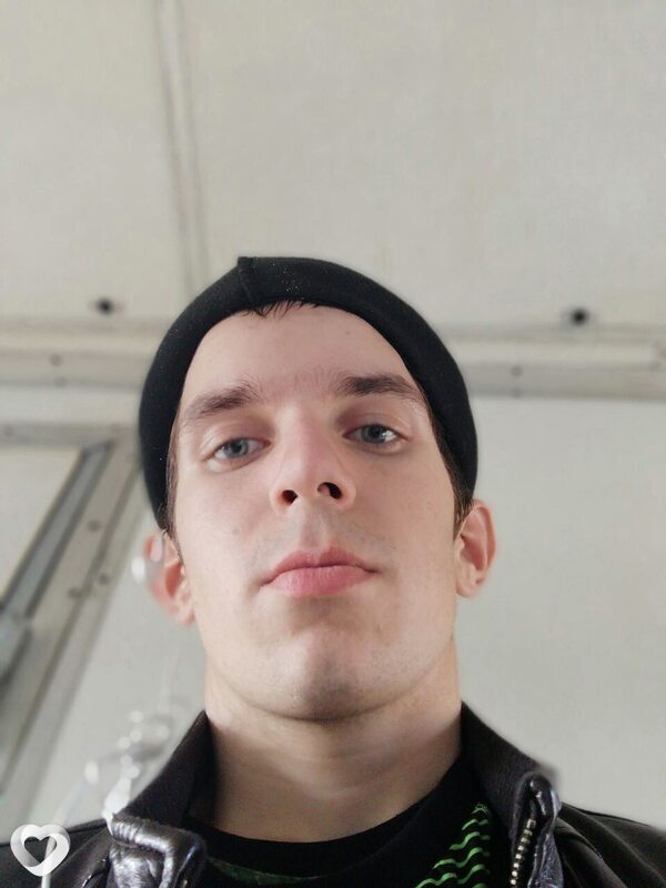 Alex, 25, Рогачев — анкета №1975029