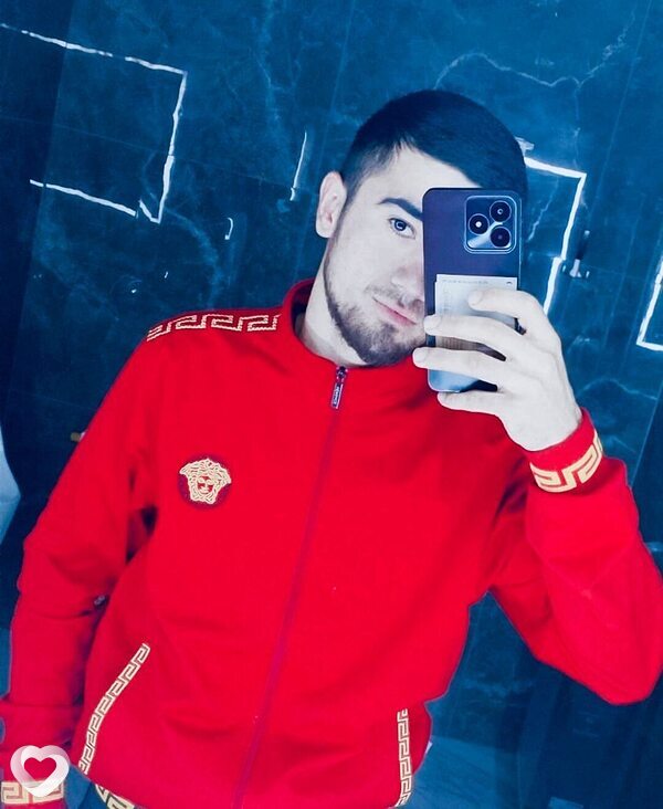 Алик, 24, Нерюнгри — анкета №1975128