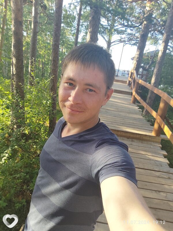 Дмитрий, 29, Шелехове — анкета №1976278