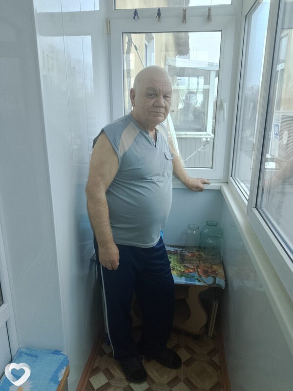 Турсунбай, Зверево