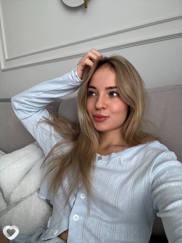Ангелина, 20, Волгограде — анкета №1979155
