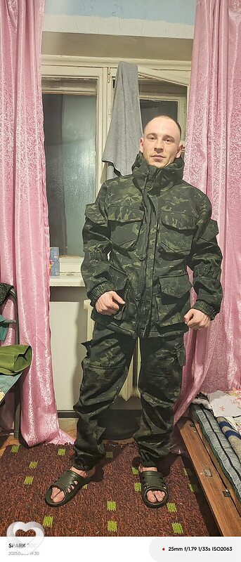 Максим, 27, Омске — анкета №1980443
