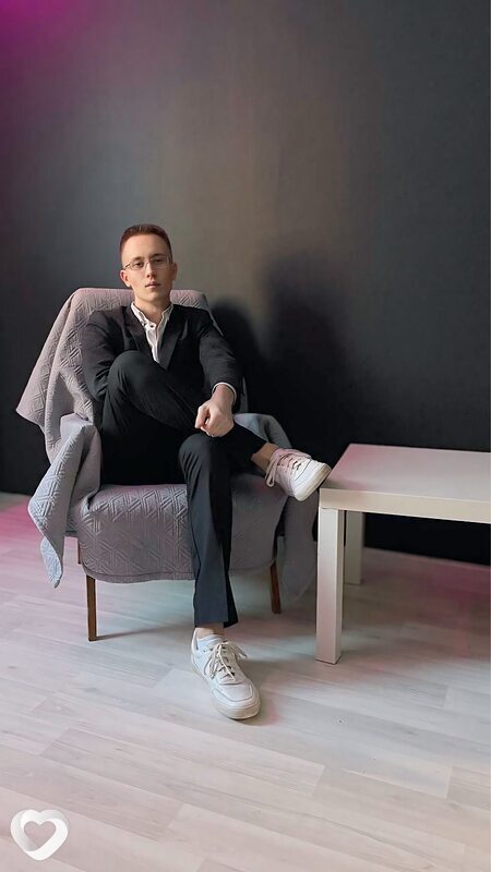 Александр, 21, Екатеринбурге — анкета №1982205