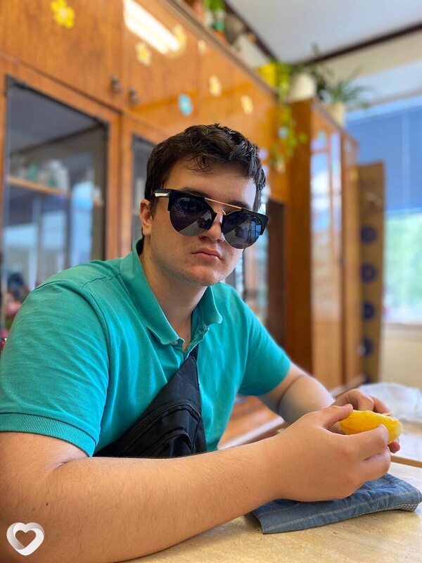 Дмитрий, 21, Новосибирске — анкета №1983057