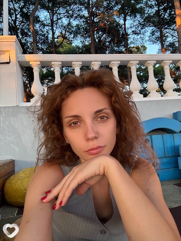Елена, Пограничный