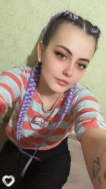 Юлия, 23, Чапаевске — анкета №1984162