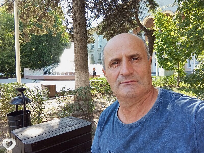 Толик, 41, Ростове-на-Дону — анкета №1986909