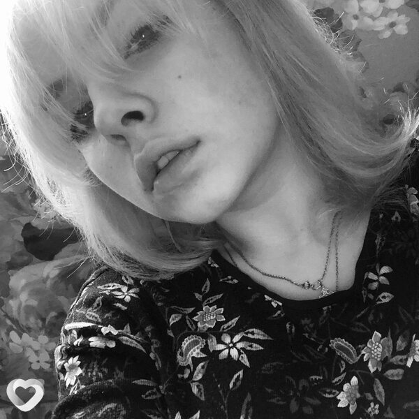 Катя, 23, Твери — анкета №1987309